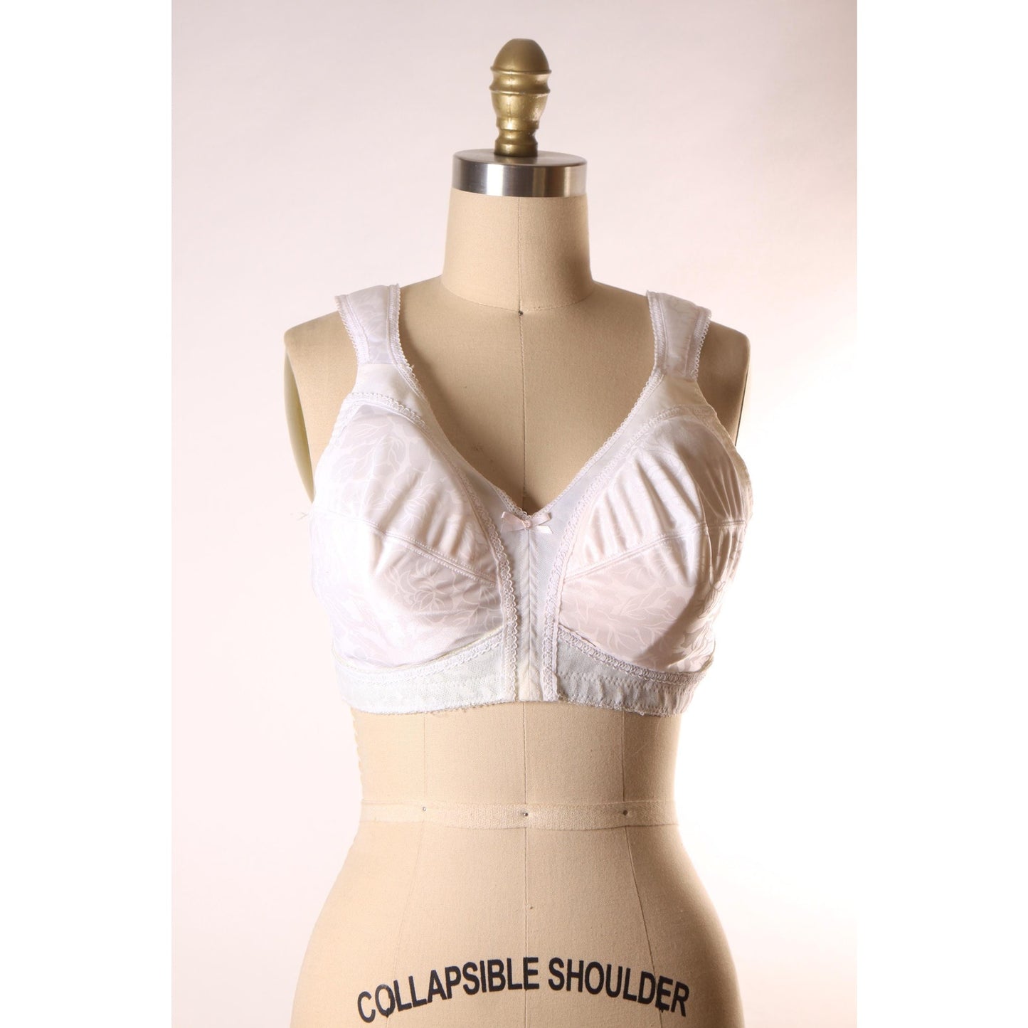 1980s White Satin Floral Look Lace Bow Detail Bra by Playtex-40C