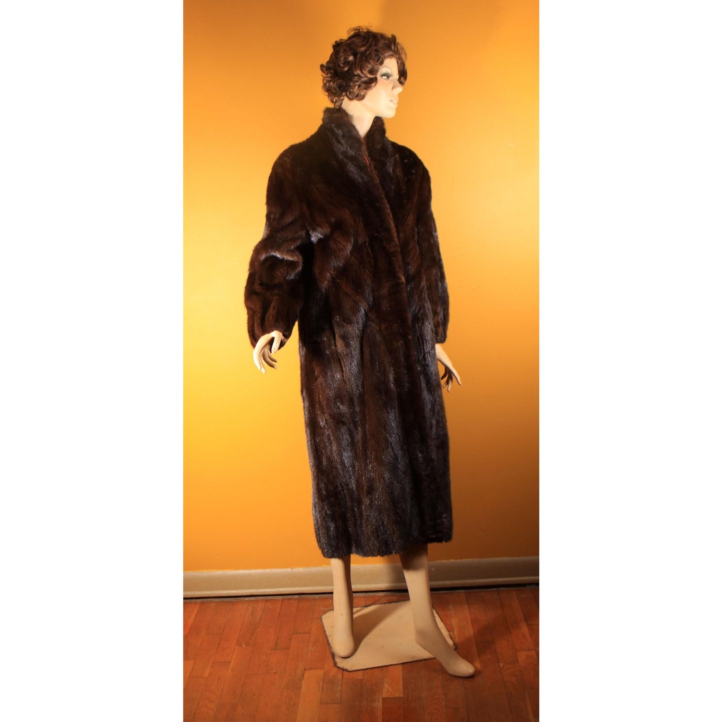 1940s Dark Brown Mink Long Sleeve Fur Coat by Marshall Fields