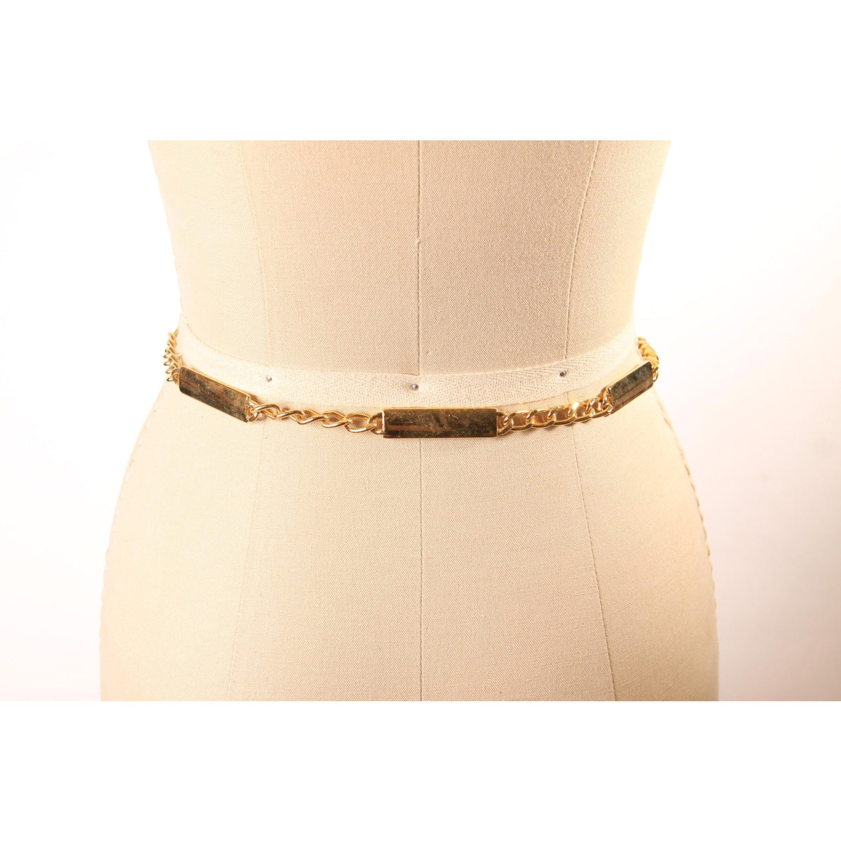 1970s 1980s Gold Tone Metal Chain Draped Belt