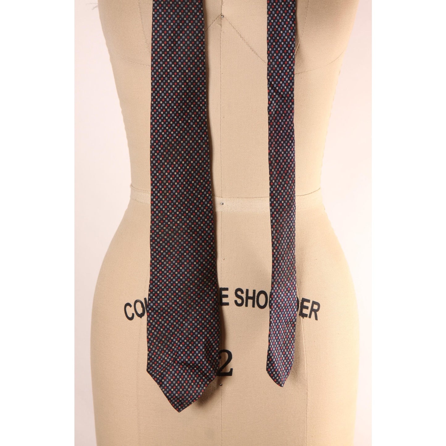 1970s Navy Blue and Red Geometric Print Necktie Tie by Christian Dior Cravates
