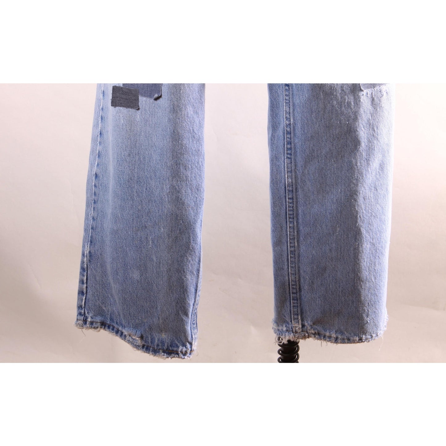 1980s Distressed Patch Fraying Blue Denim Orange Tab 517 Jeans by Levi's -38x29