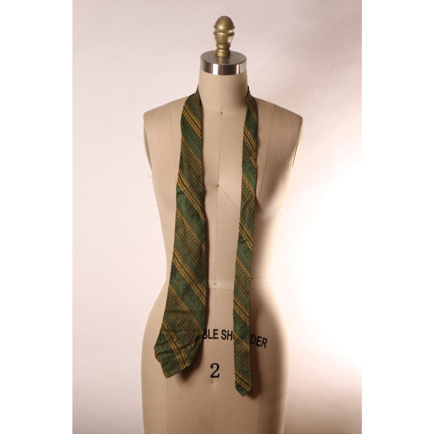 1970s Green and Yellow Patterned Necktie Tie