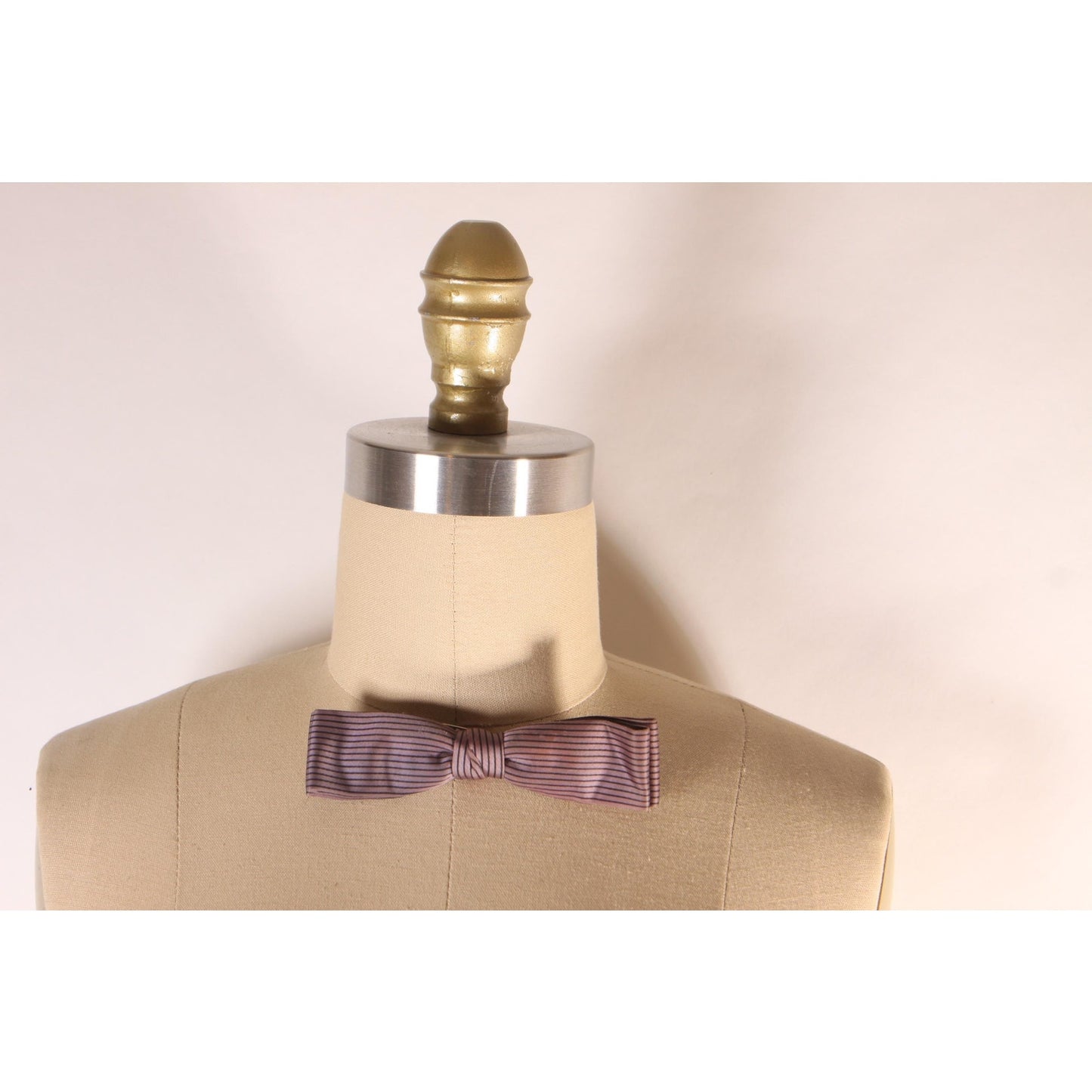 1950s 1960s Purple Gray and Black Striped Necktie Tie Bowtie