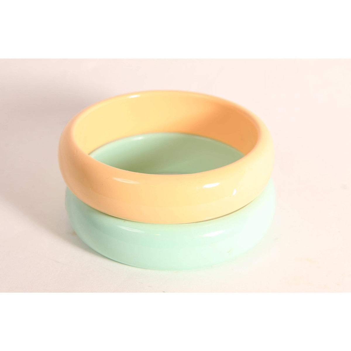 1980s Sea Foam Mint Blue Green and Pale Pink Plastic Stack of Bangle Bracelets