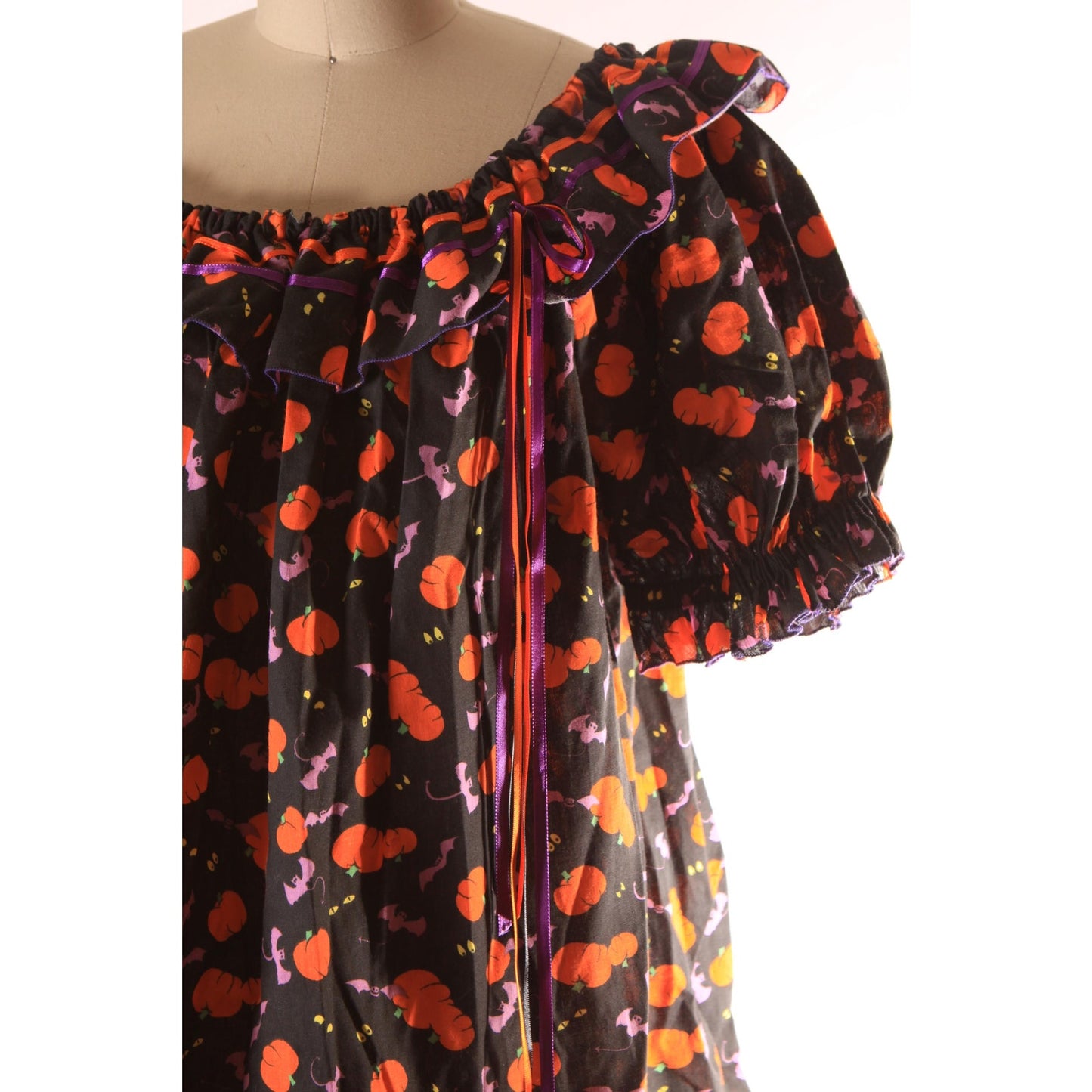1980s Novelty Halloween Pumpkins and Bats Black, Orange and Purple Short Sleeve Square Dance Blouse