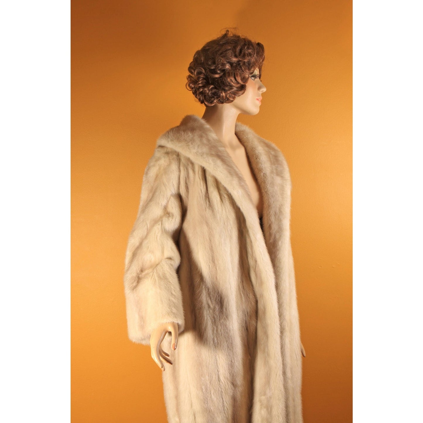 1950s Blonde Cream Off White Long Sleeve Mink Fur Coat by Irene of London -M-L