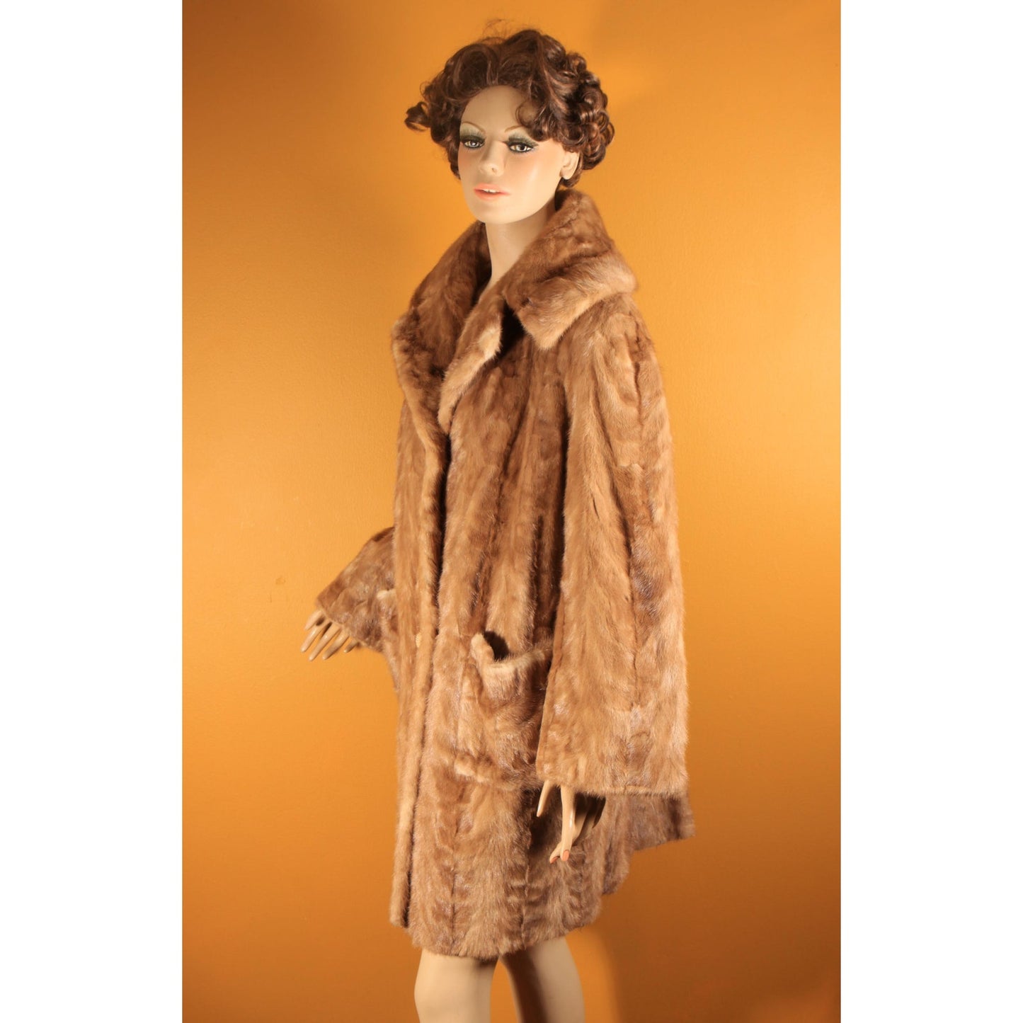 1950s Honey Brown Mink Fur Long Sleeve Pocketed Coat by Chajage's Atlanta -XL