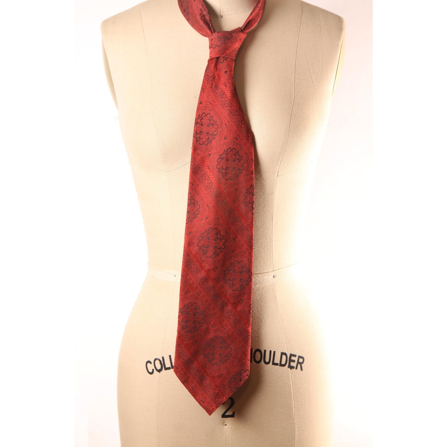1970s Red and Black Swirl Pattern Wide Necktie Tie by John Blair