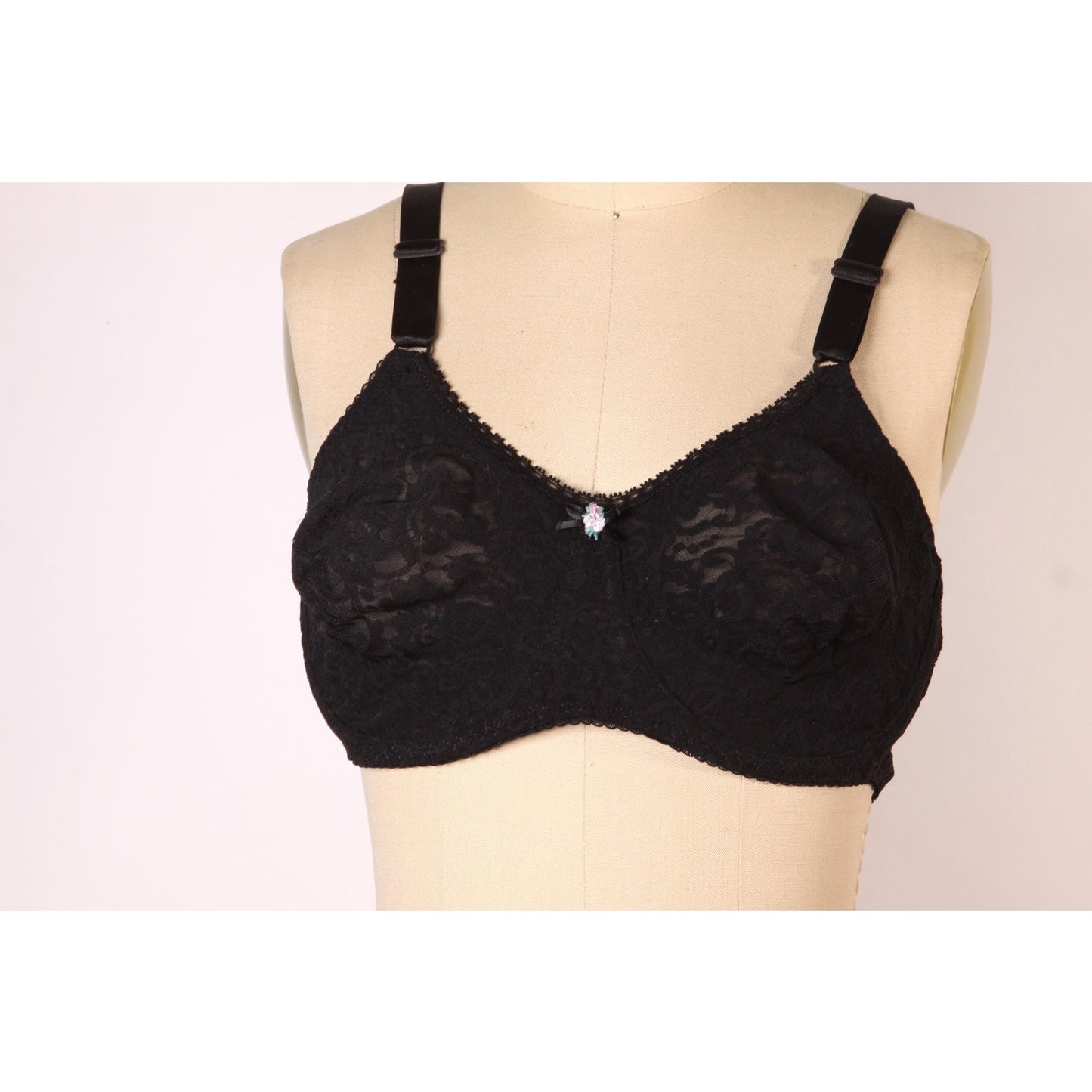 1980s Sheer Black Lace Floral Detail Bra by Bali-38C