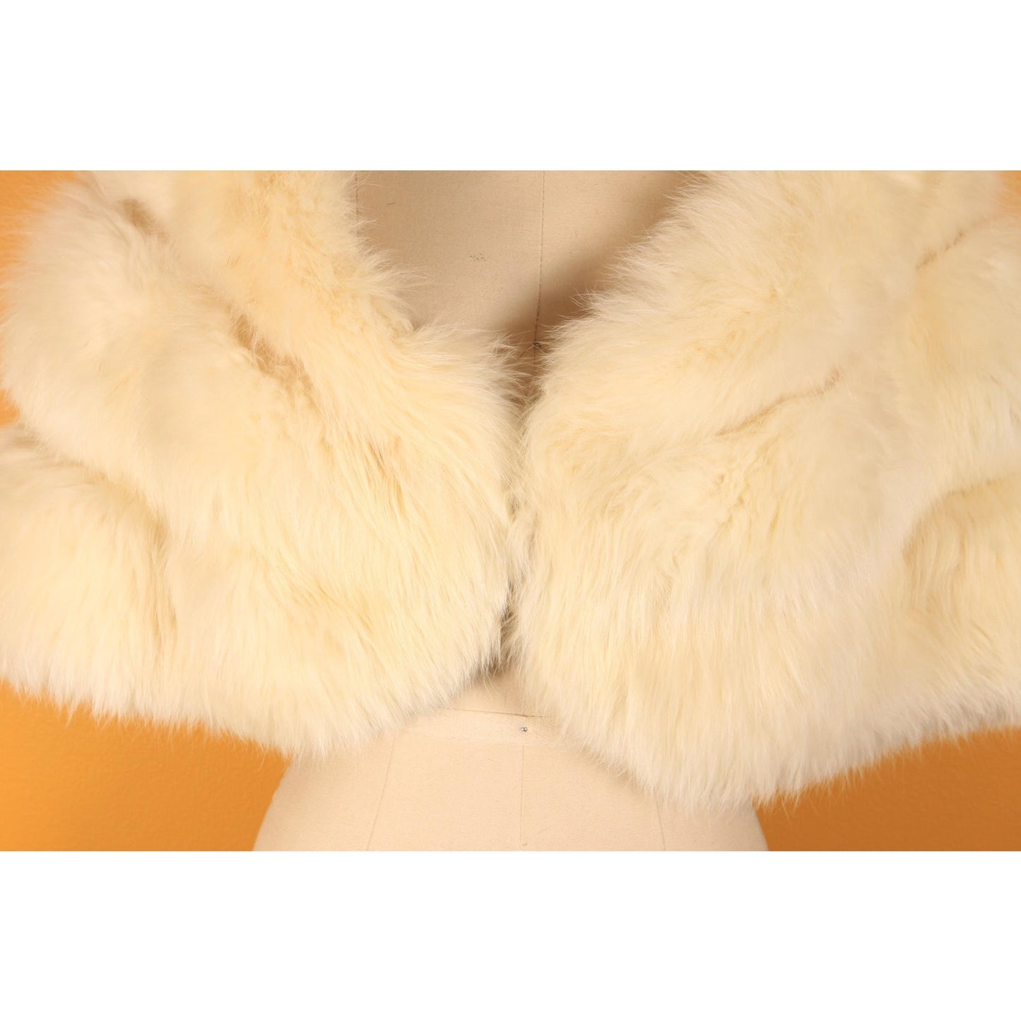 1950s White Cream Fox Fur Coat Wrap by Aulabaugh Omaha