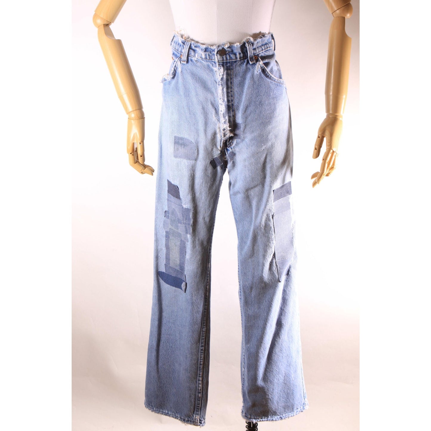 1980s Distressed Patch Fraying Blue Denim Orange Tab 517 Jeans by Levi's -38x30