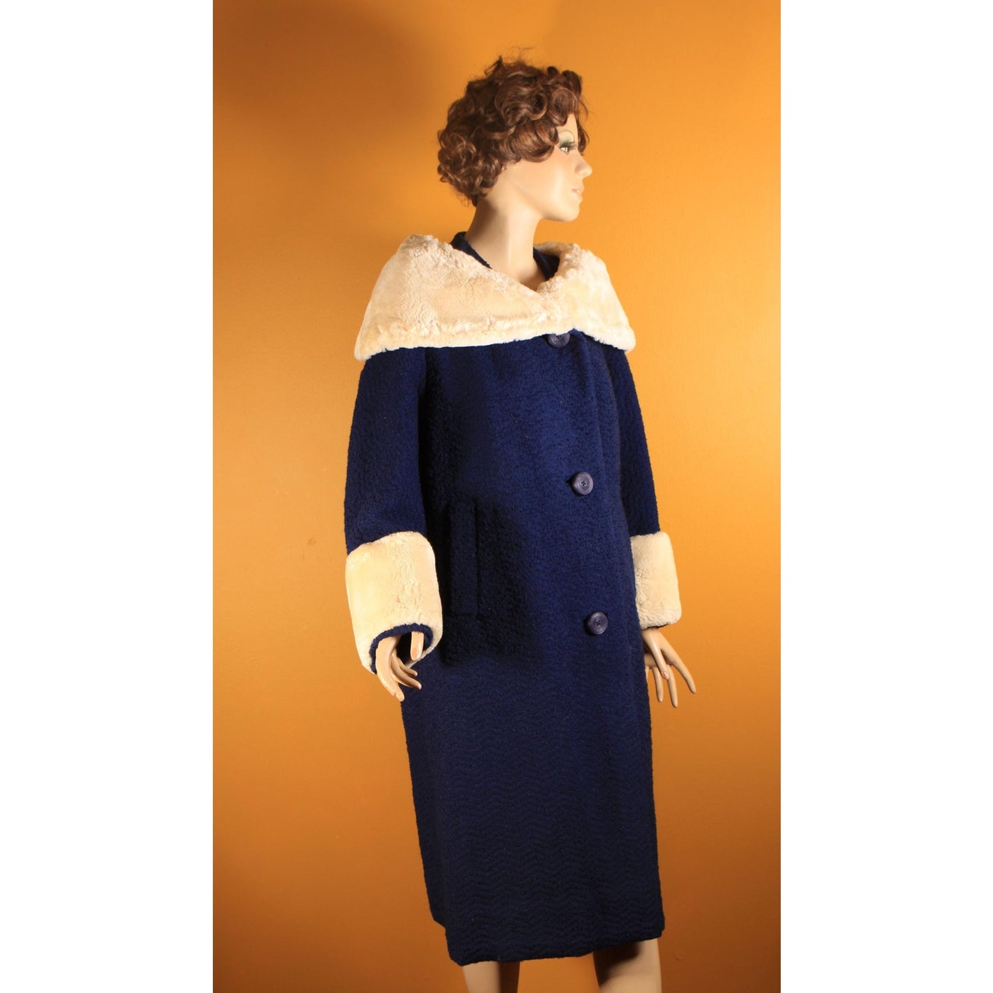 1950s Blue Long Sleeve Cream Sheared Chinchilla Fur Cuff and Collar Coat by Adler's and Jeshiva -XL