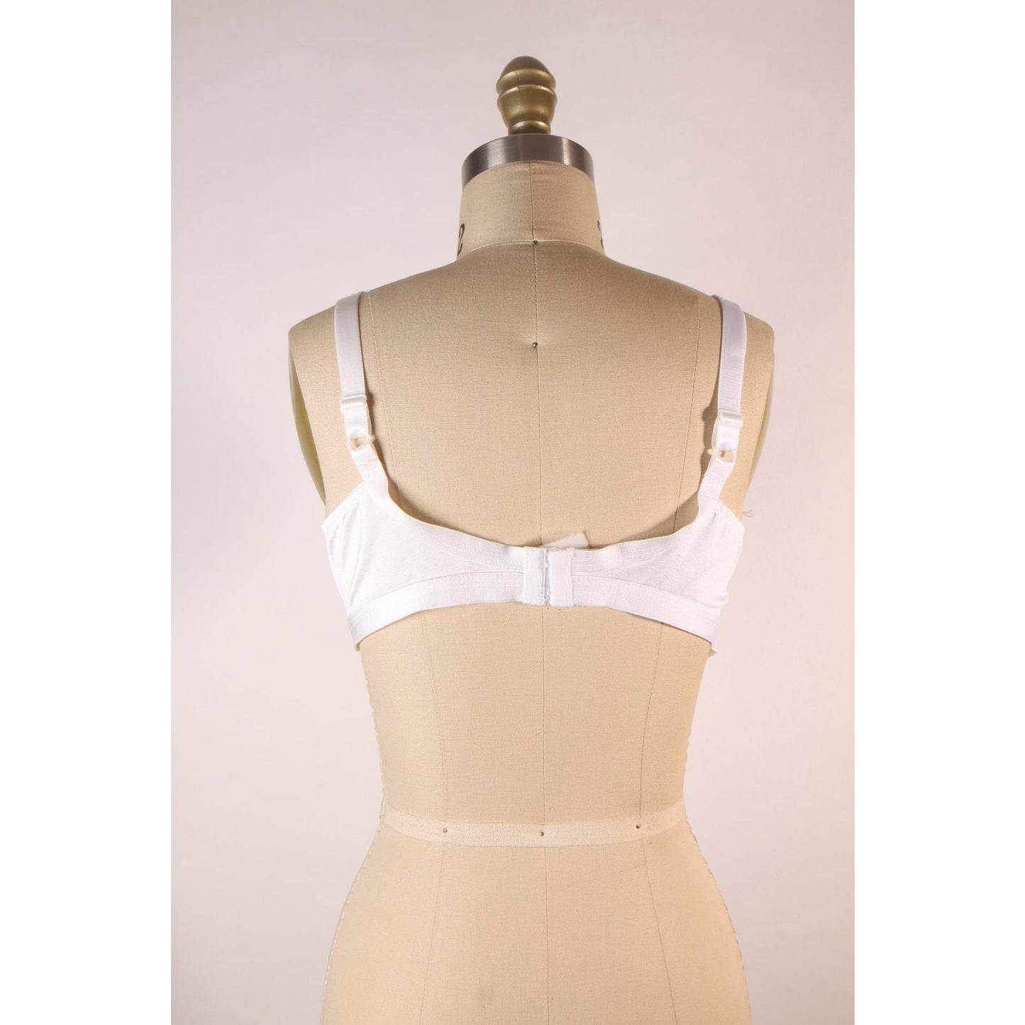 1970s 1980s Sheer White Floral Lace Criss Cross Bra
