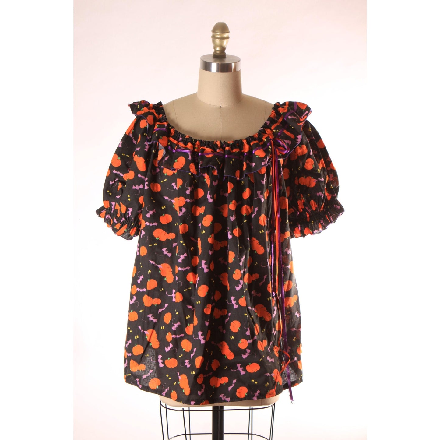 1980s Novelty Halloween Pumpkins and Bats Black, Orange and Purple Short Sleeve Square Dance Blouse