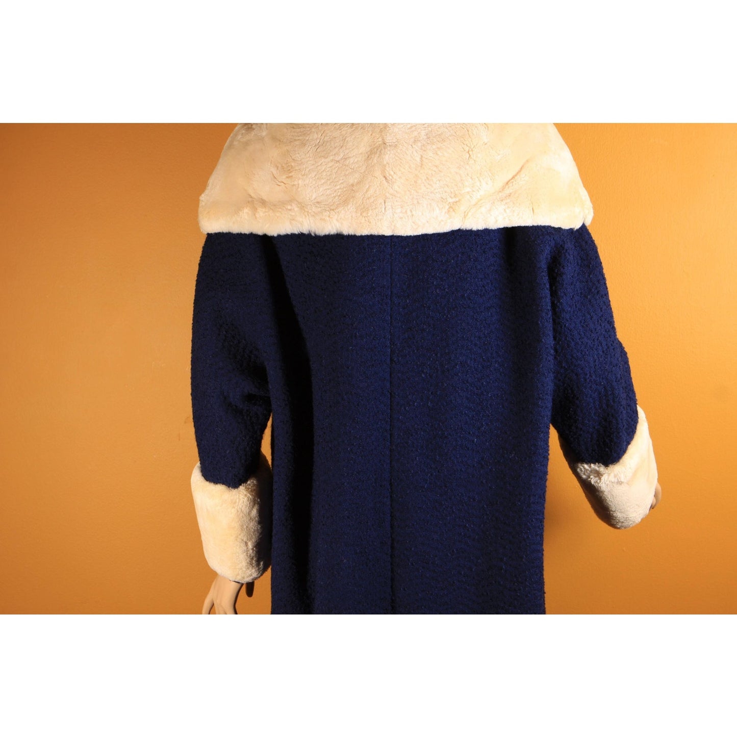 1950s Blue Long Sleeve Cream Sheared Chinchilla Fur Cuff and Collar Coat by Adler's and Jeshiva -XL