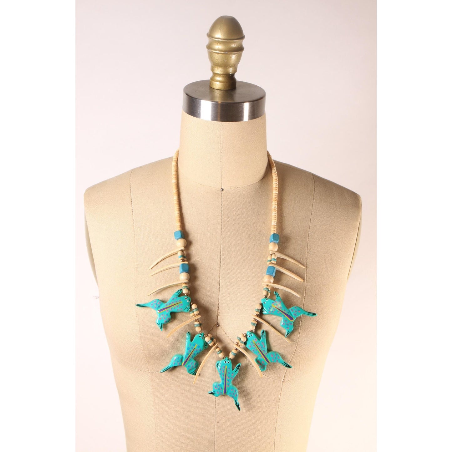 1980s Cream and Blue Green Novelty Wood Carved Frog Beaded Necklace