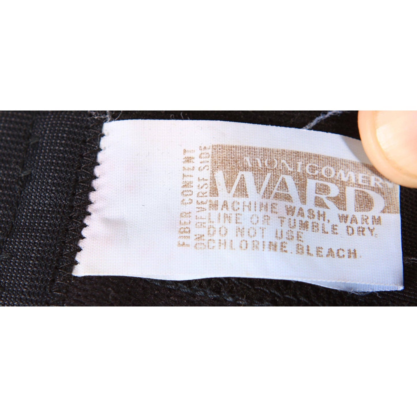 1970s Sheer Black Floral Lace Lift Criss Cross Bra by Montgomery Ward-38B