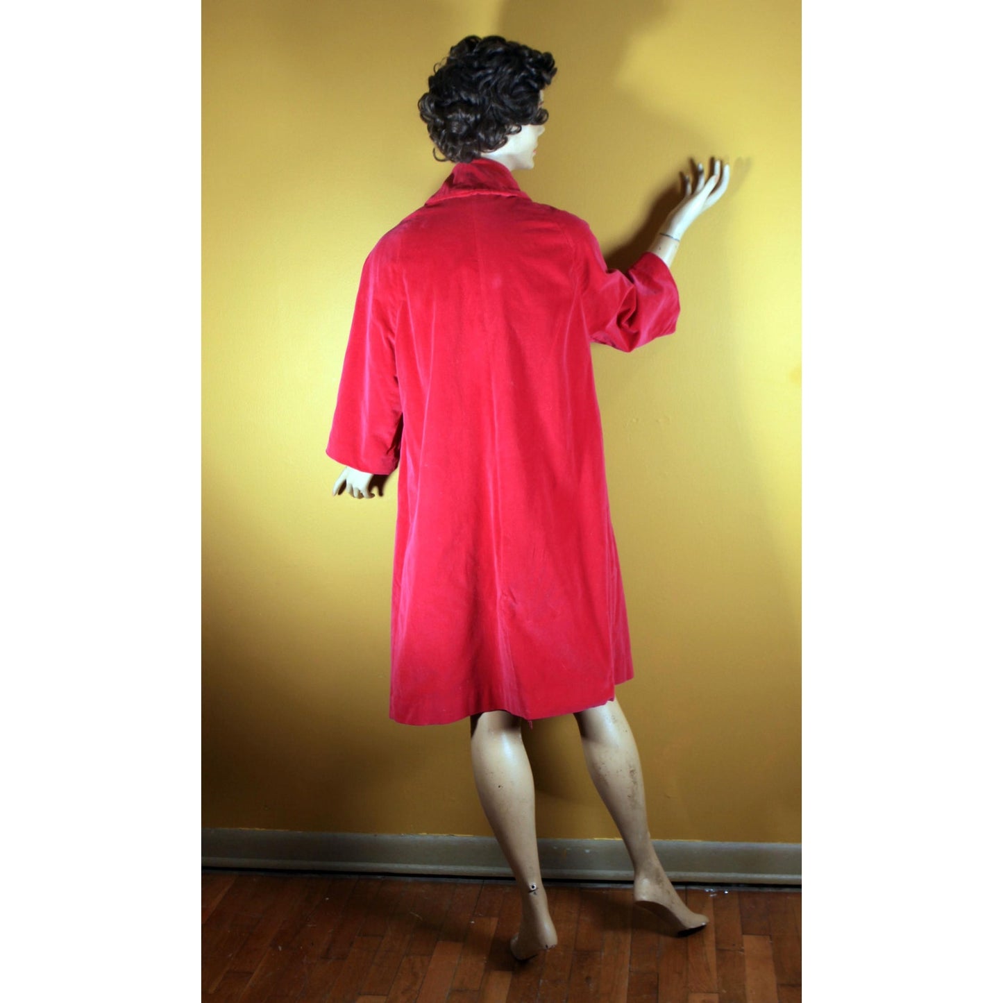 1950s Dark Pink Velvet Bracelet Sleeve Button Down Coat -L-XL