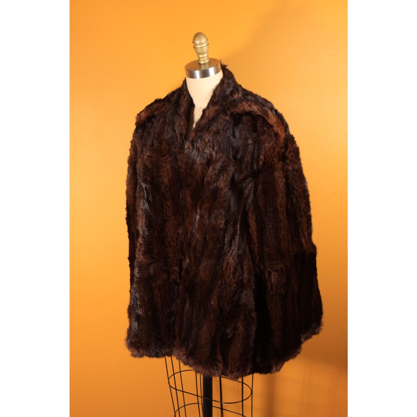 1940s Dark Brown Dyed Russian Squirrel Fur Cape -M-L