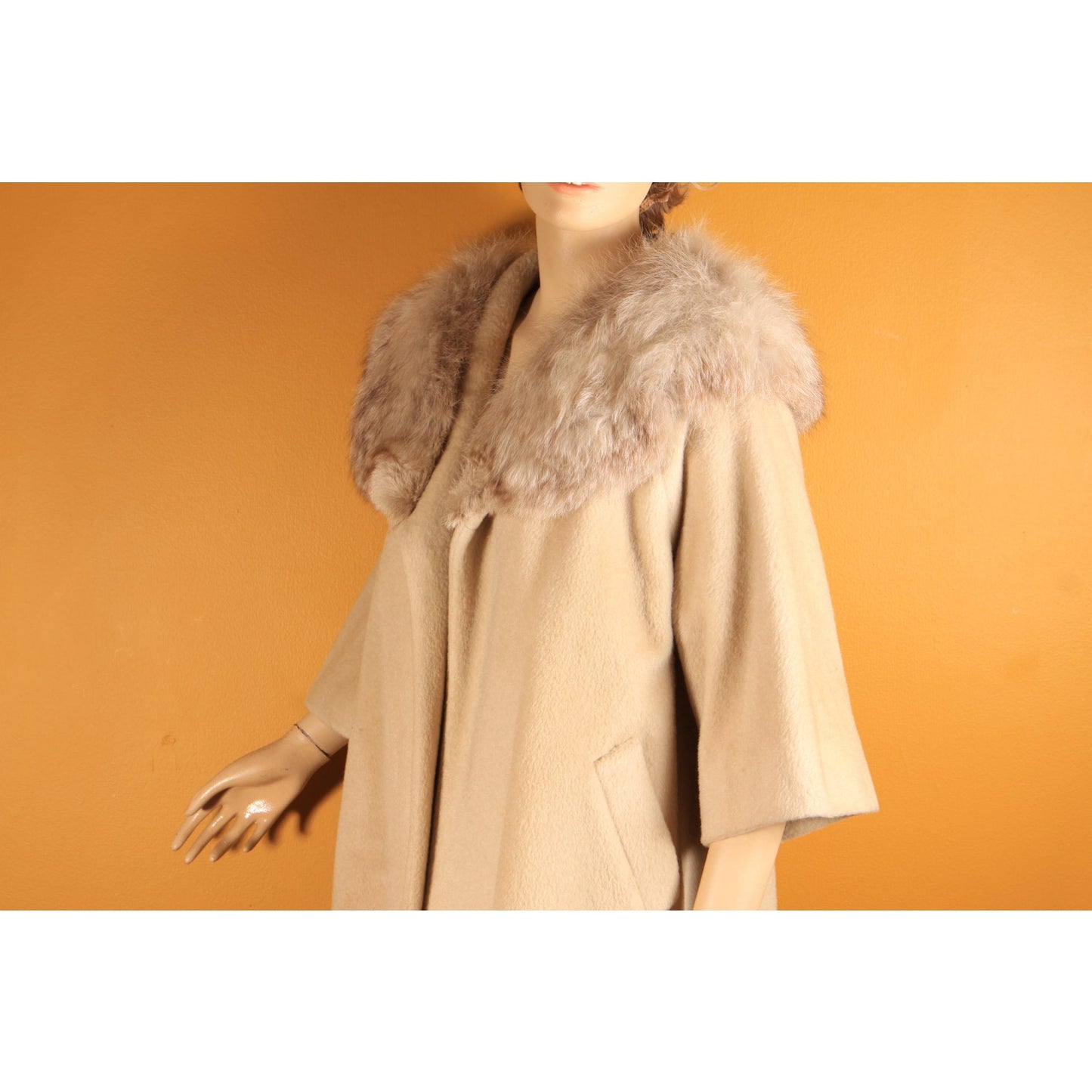 1950s Cream Tan Bracelet Sleeve Fox Fur Collar Swing Coat by Marce Original -M-L