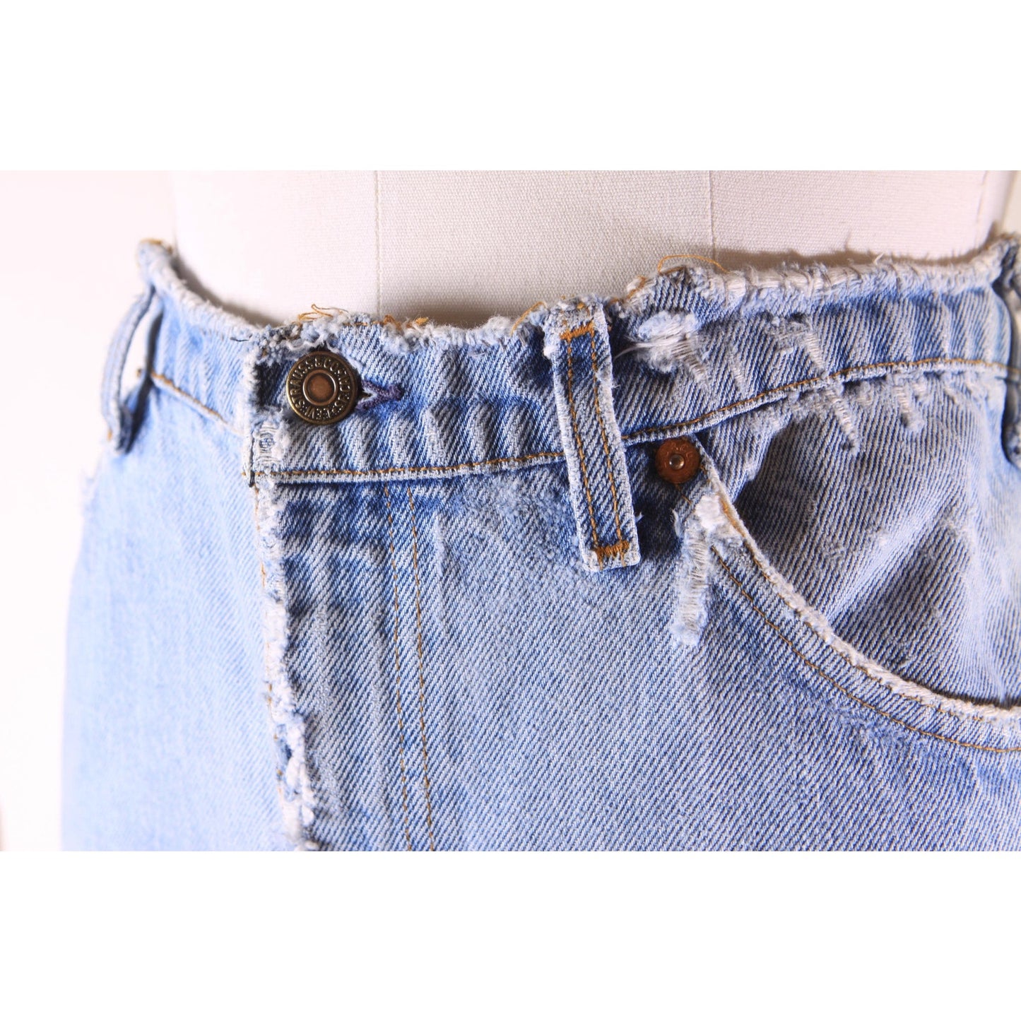 1980s Distressed Patch Fraying Blue Denim Orange Tab 517 Jeans by Levi's -38x30