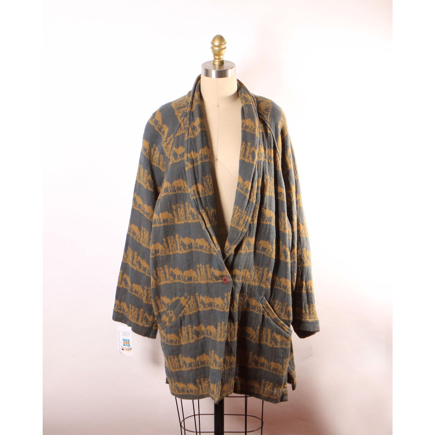 1980s 1990s Gray Green and Yellow Beige Novelty Western Wear Cowboy and Horse Button Down Jacket by New Aura -L