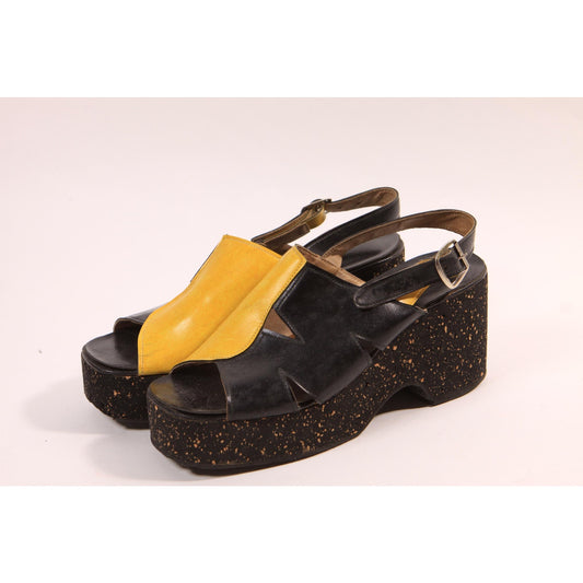 Late 1970s Early 1980s Black and Yellow Splatter Paint Platform High Heel Sandals