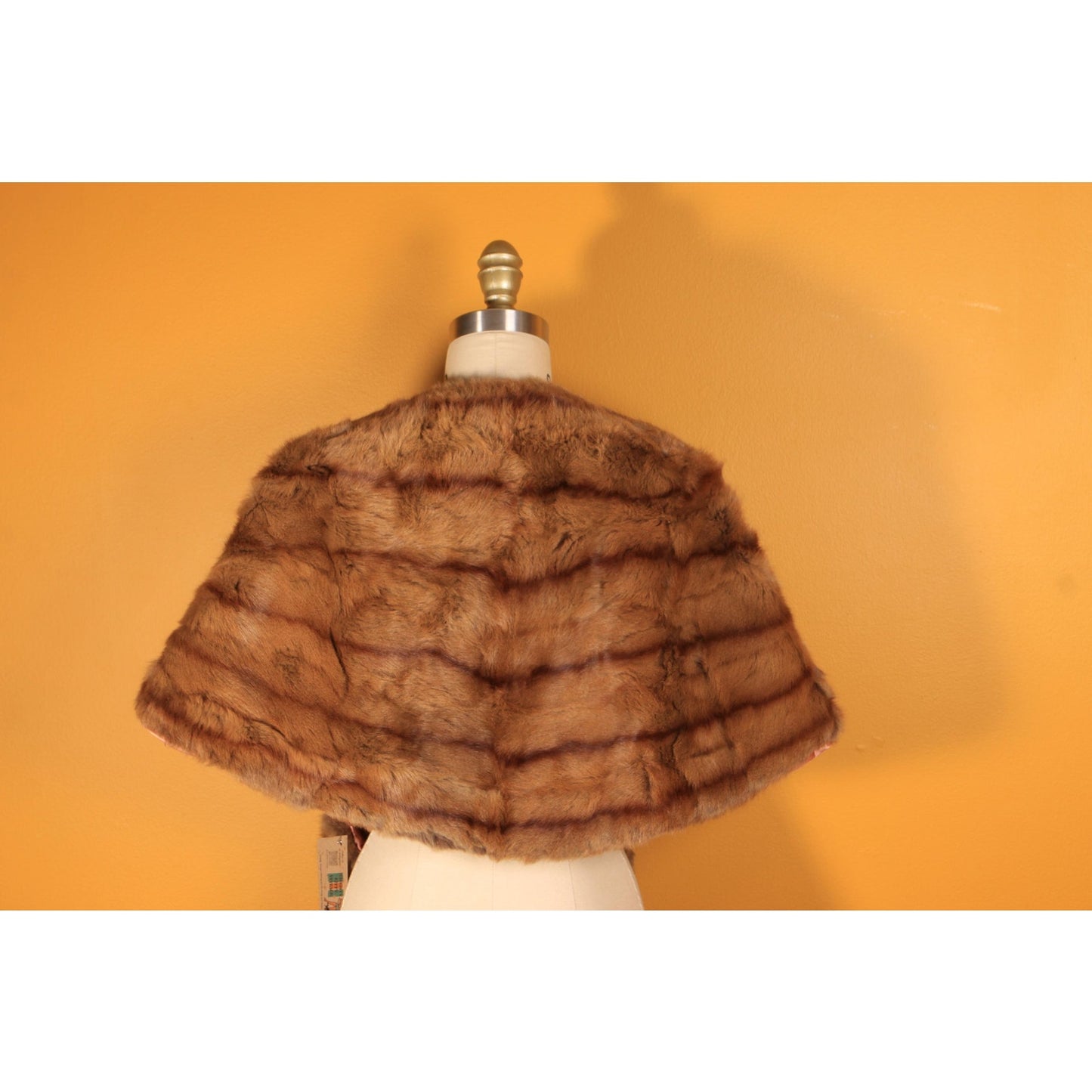 1950s Brown Fur Adjustable Length Shawl Wrap