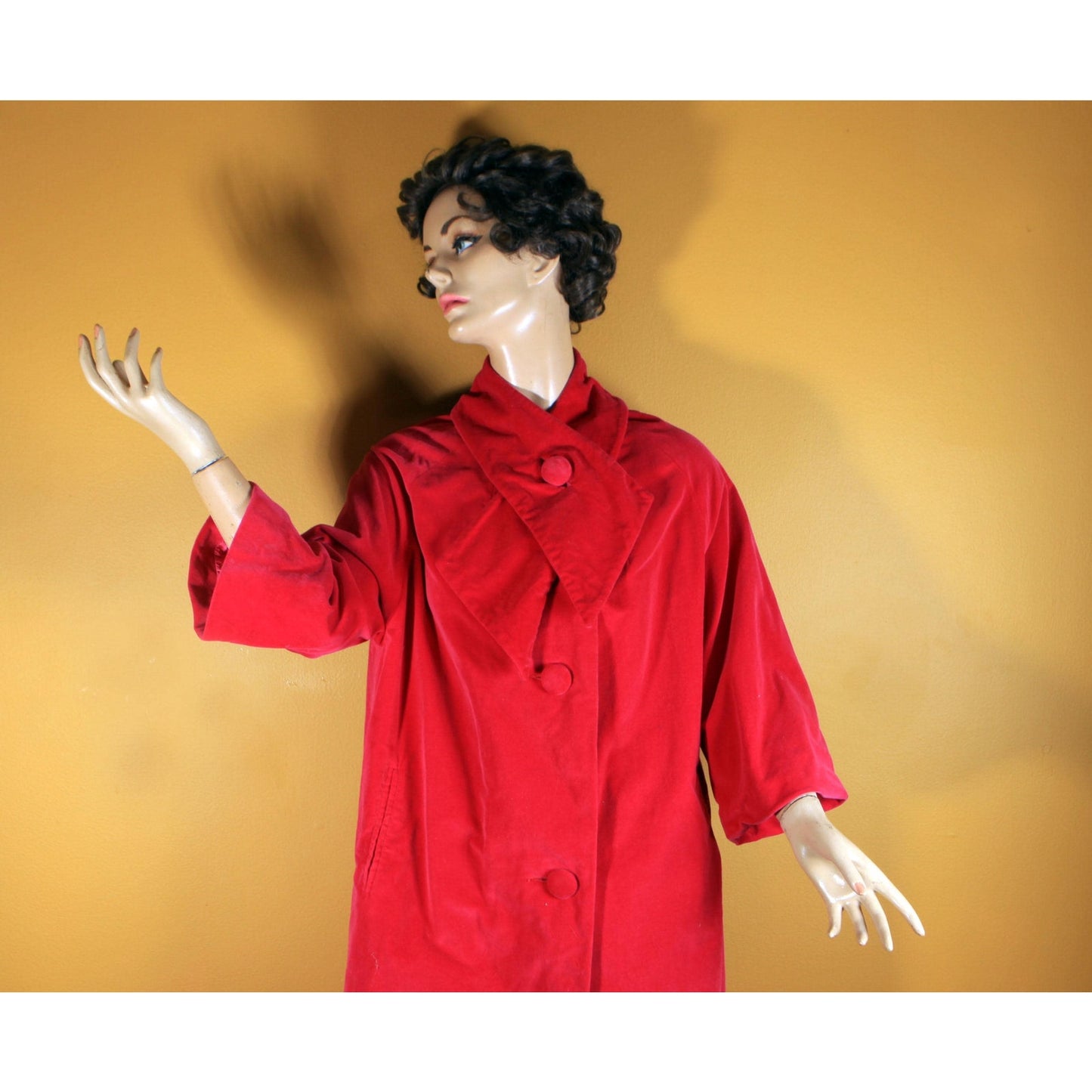 1950s Dark Pink Velvet Bracelet Sleeve Button Down Coat -L-XL