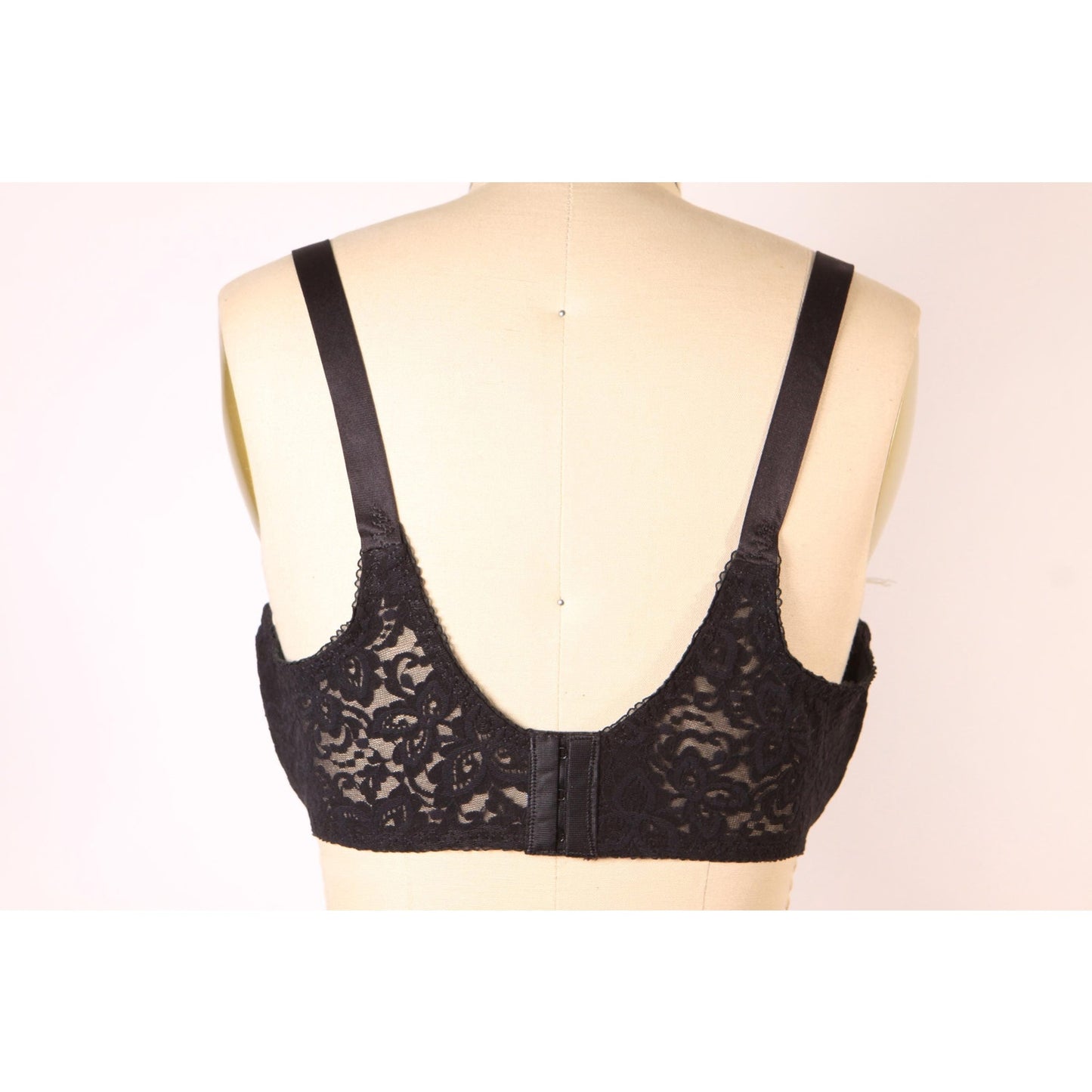 1980s Sheer Black Floral Lace Bow Detail Bra by Bali-38D