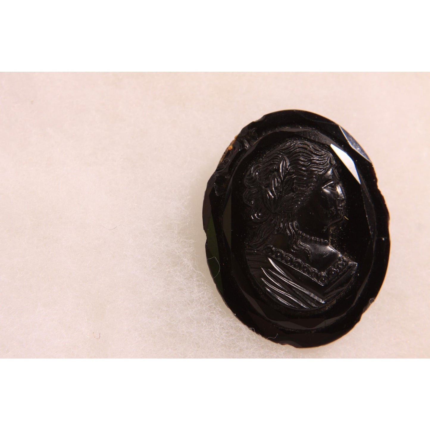 Antique Victorian 1800s Black Glass Base Cameo Brooch