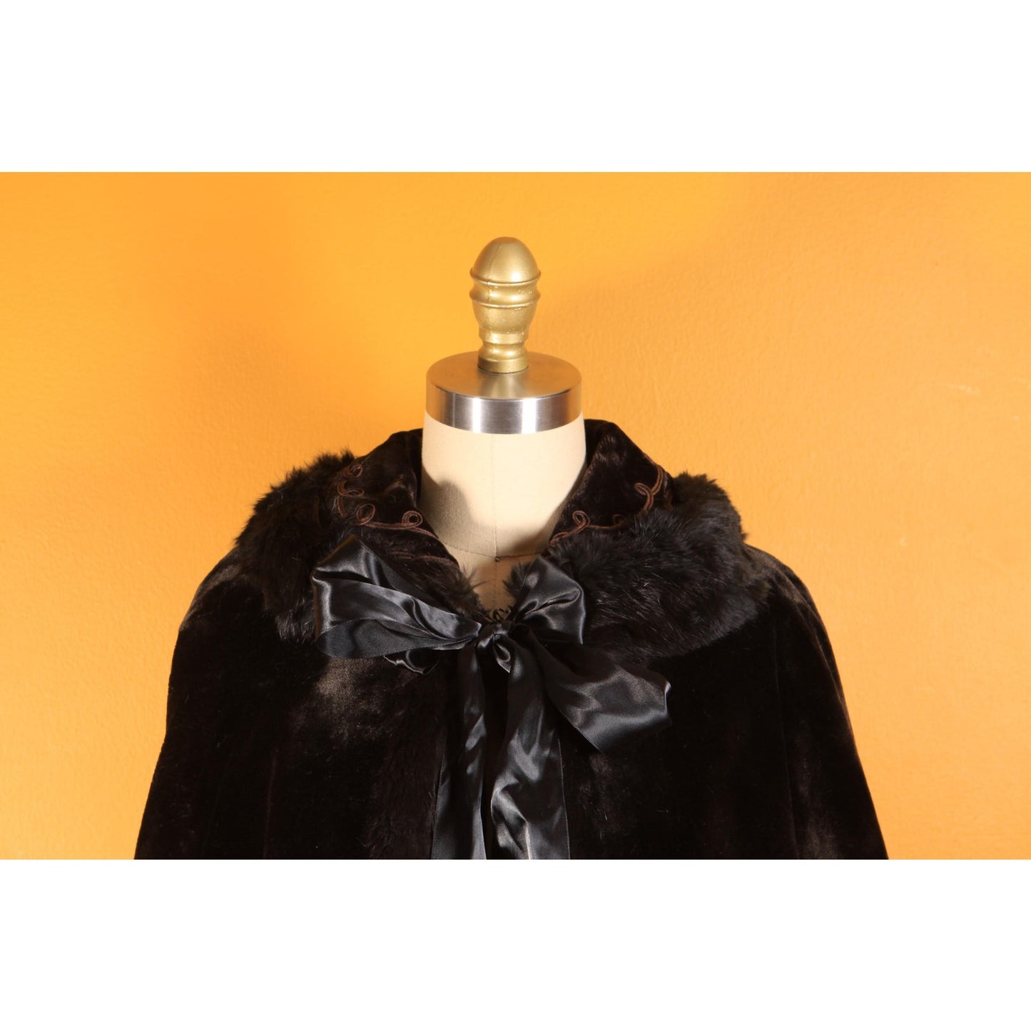 Antique 1800s 1900s Victorian Brown and Black Soutache Fur Trim Cape