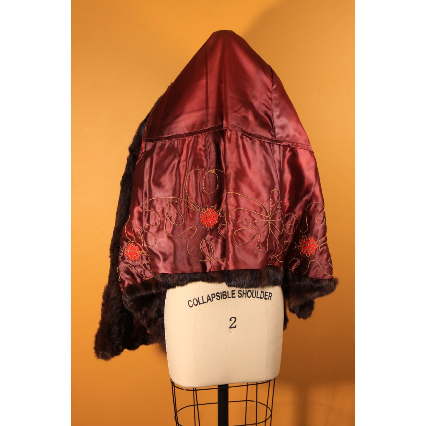 1940s Dark Brown Dyed Russian Squirrel Fur Cape -M-L