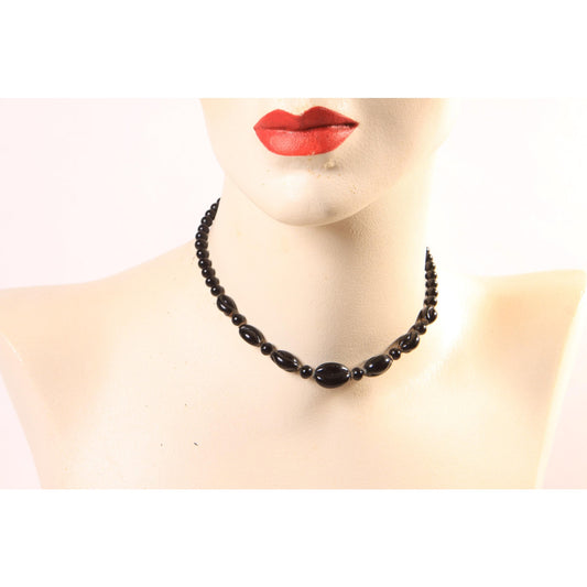 1950s Black Beaded Oval Twisted Necklace