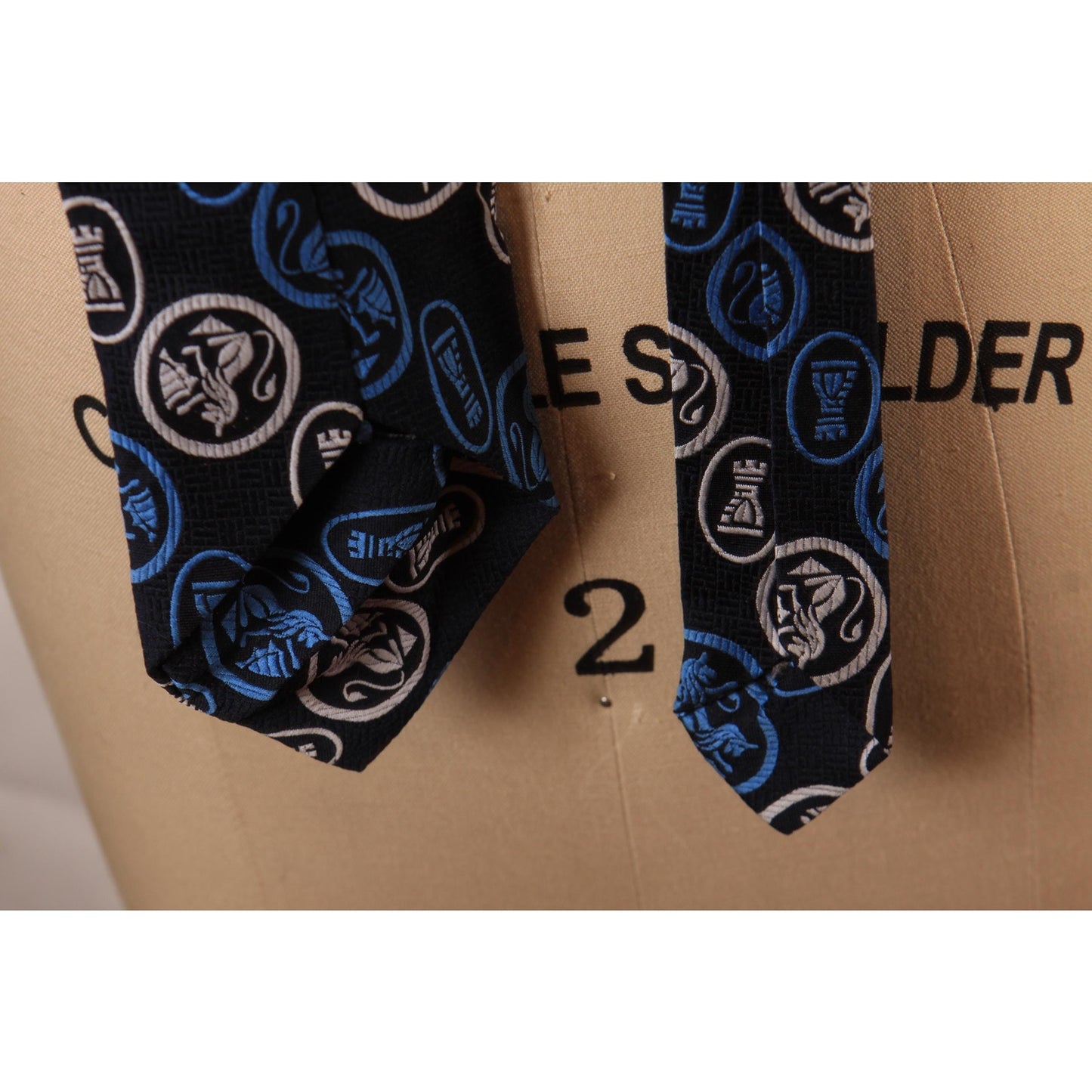 1970s Novelty Knight Chess Navy Blue, Turquoise Blue and White Polyester Wide Necktie Tie by John Blair