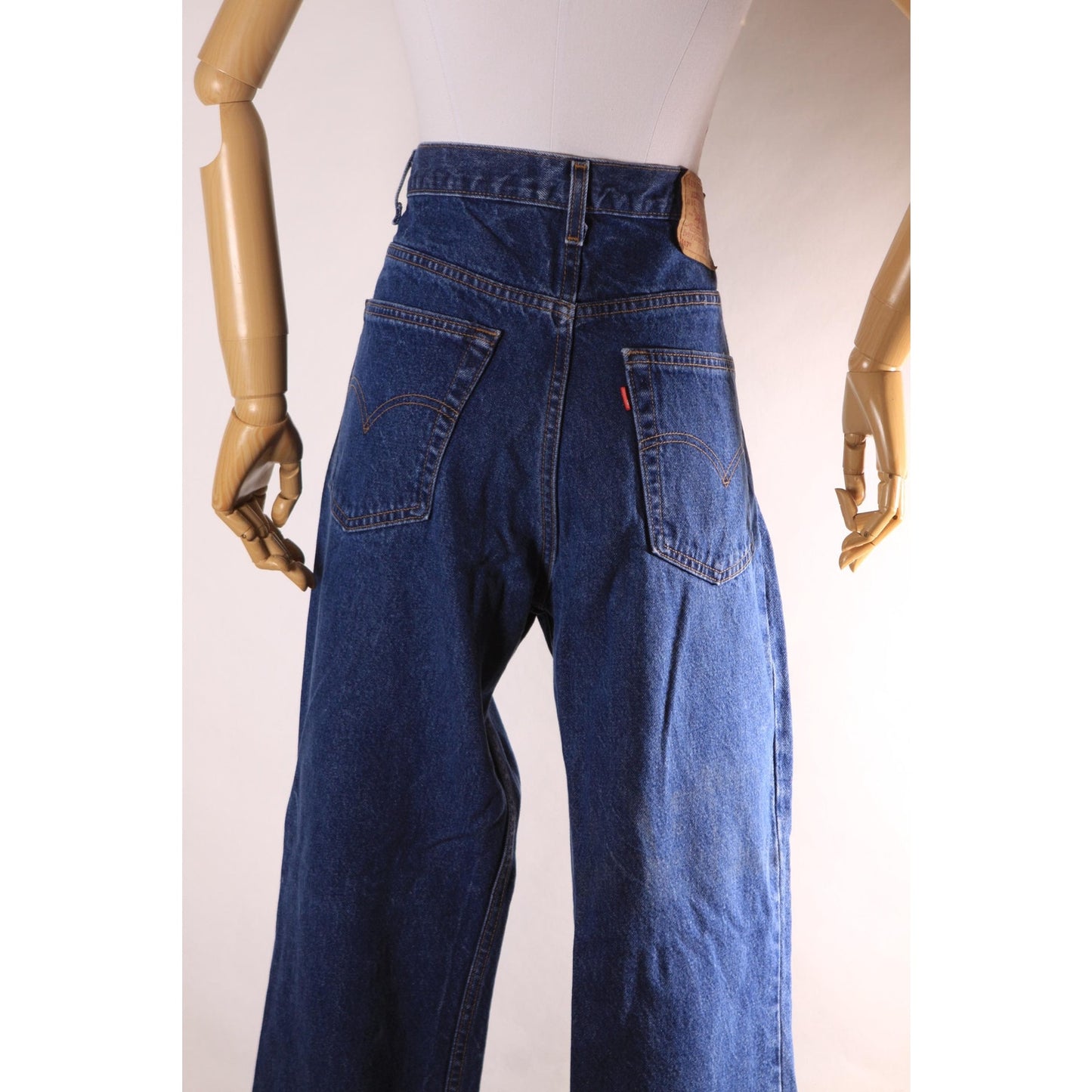 2000s Y2K Blue Denim Blank Red Tab 517 Boot Cut Mens Jeans by Levi's- 38x32