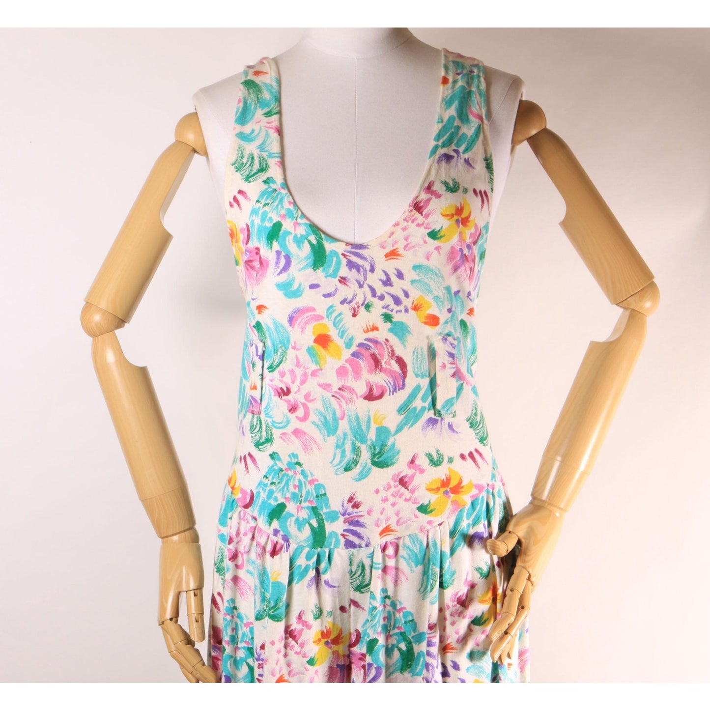 1980s White and Multi-Colored Floral Wide Strap Drop Waist One Piece Jumpsuit -L-XL