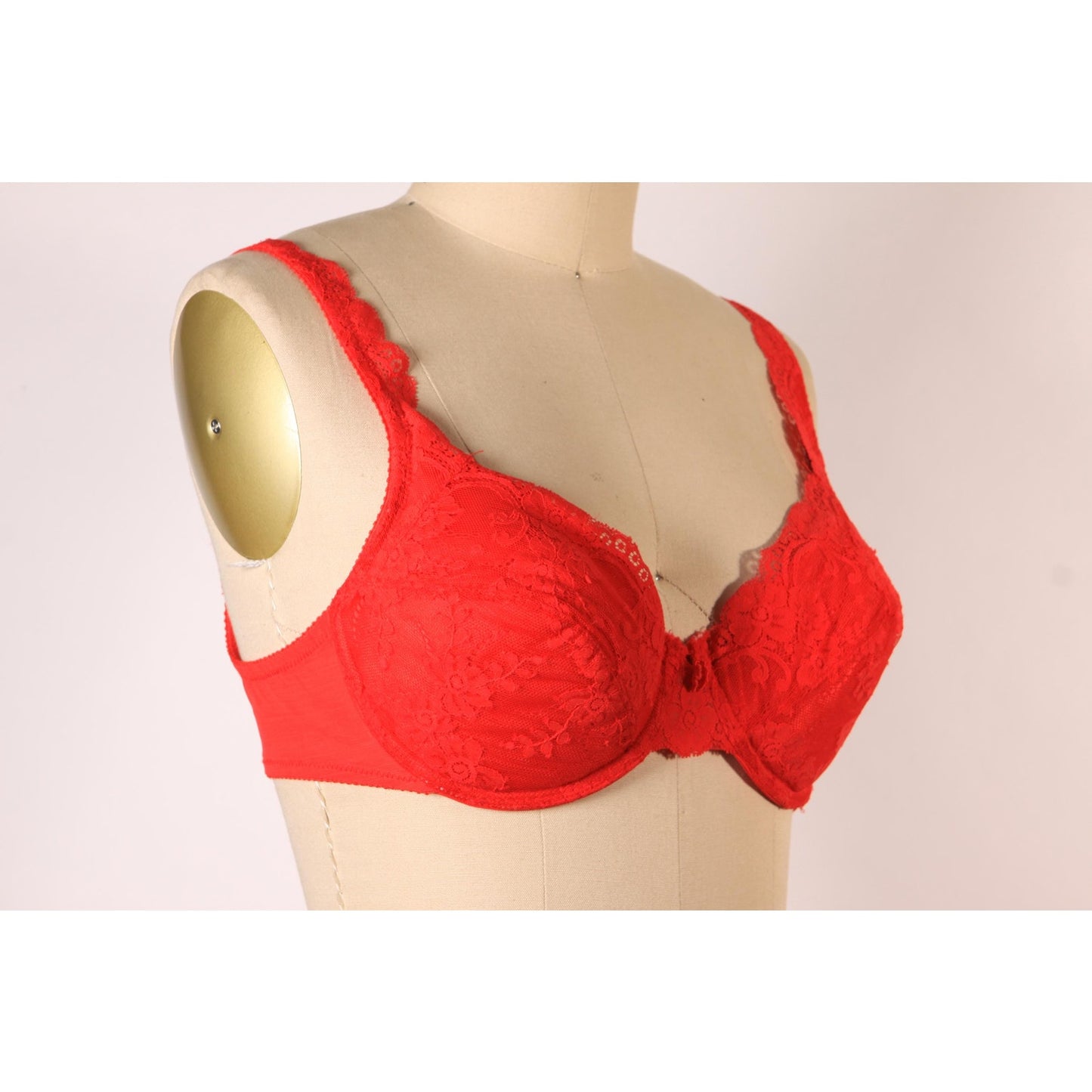 1980s Red Floral Lace Padded Bra by Fredericks of Hollywood-36C