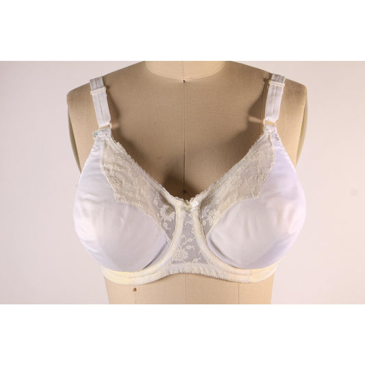 1970s White Lace Trim Bow Detail Bra by Support Can Be Beautiful-38C