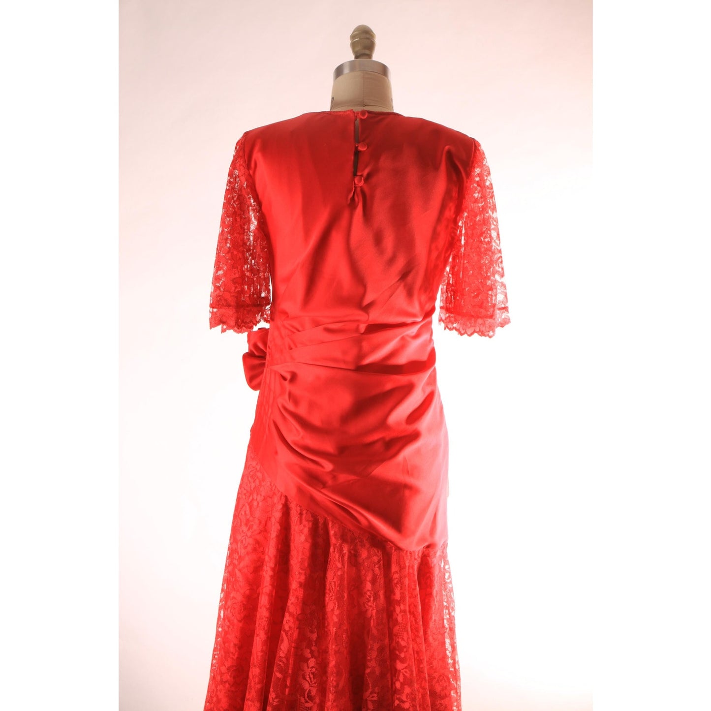 1980s Sheer Red Lace Half Sleeve Draped Drop Waist Rose Detail Lydia Deetz Formal Prom Dress -S