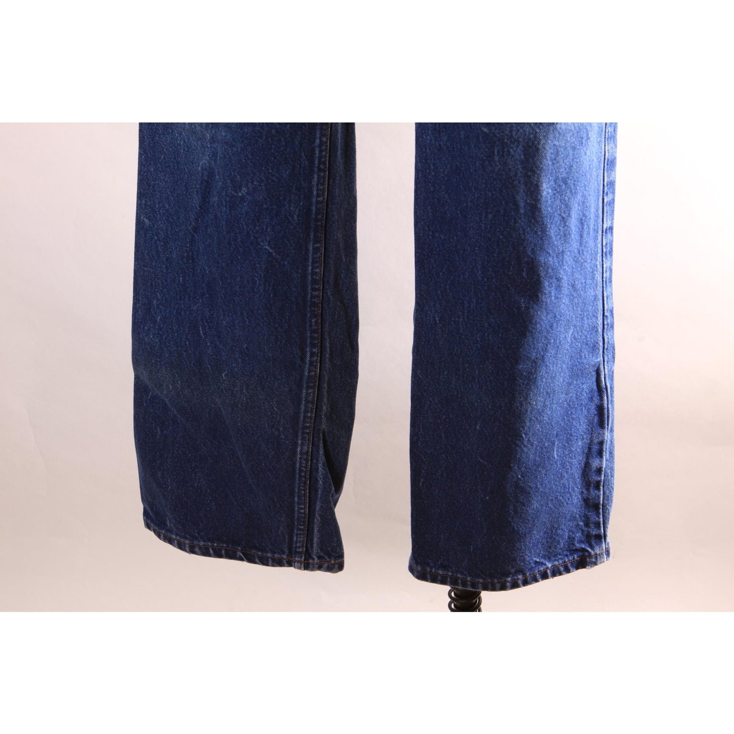 1980s Blue Denim 517 Mens Orange Tab Jeans by Levi's - 36x29