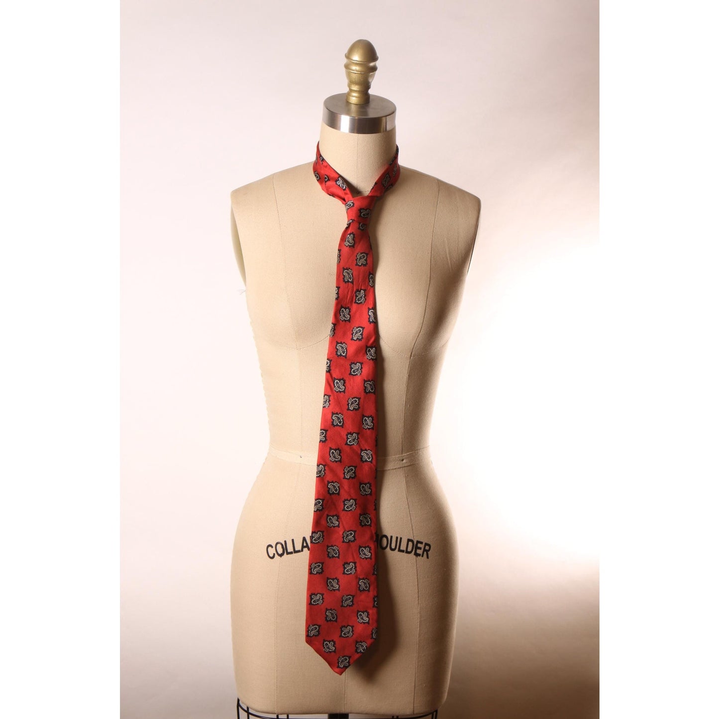 1970s Red and Blue Paisley Print Necktie Tie by Robert Talbott for Cravate
