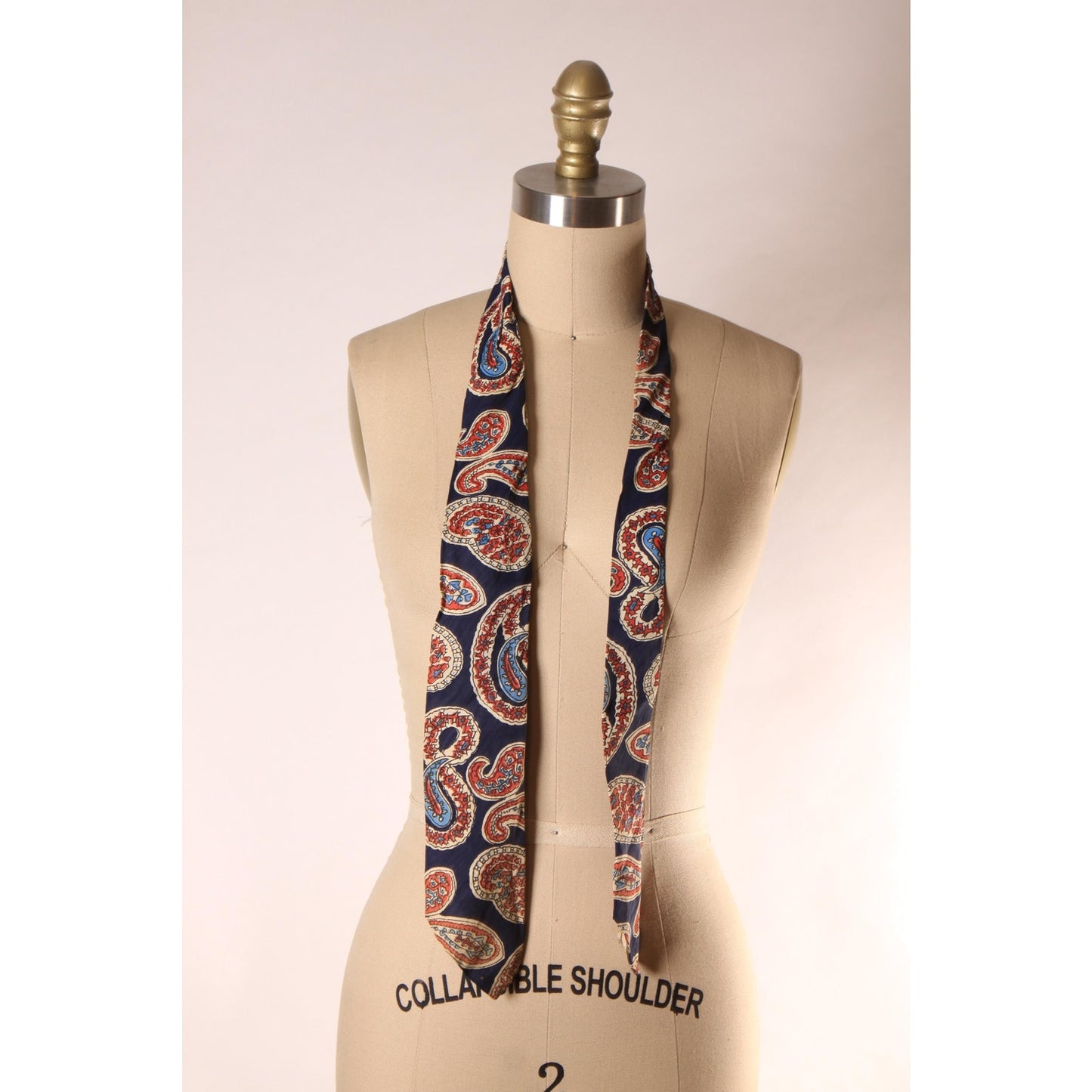 1950s Blue, Red and White Paisley Necktie Tie