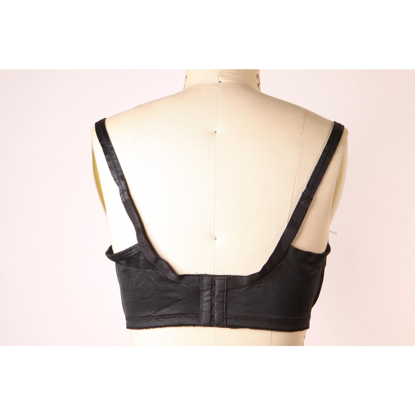 1970s 1980s Black Floral Lace Trim Bow Detail Bra by Playtex-38D