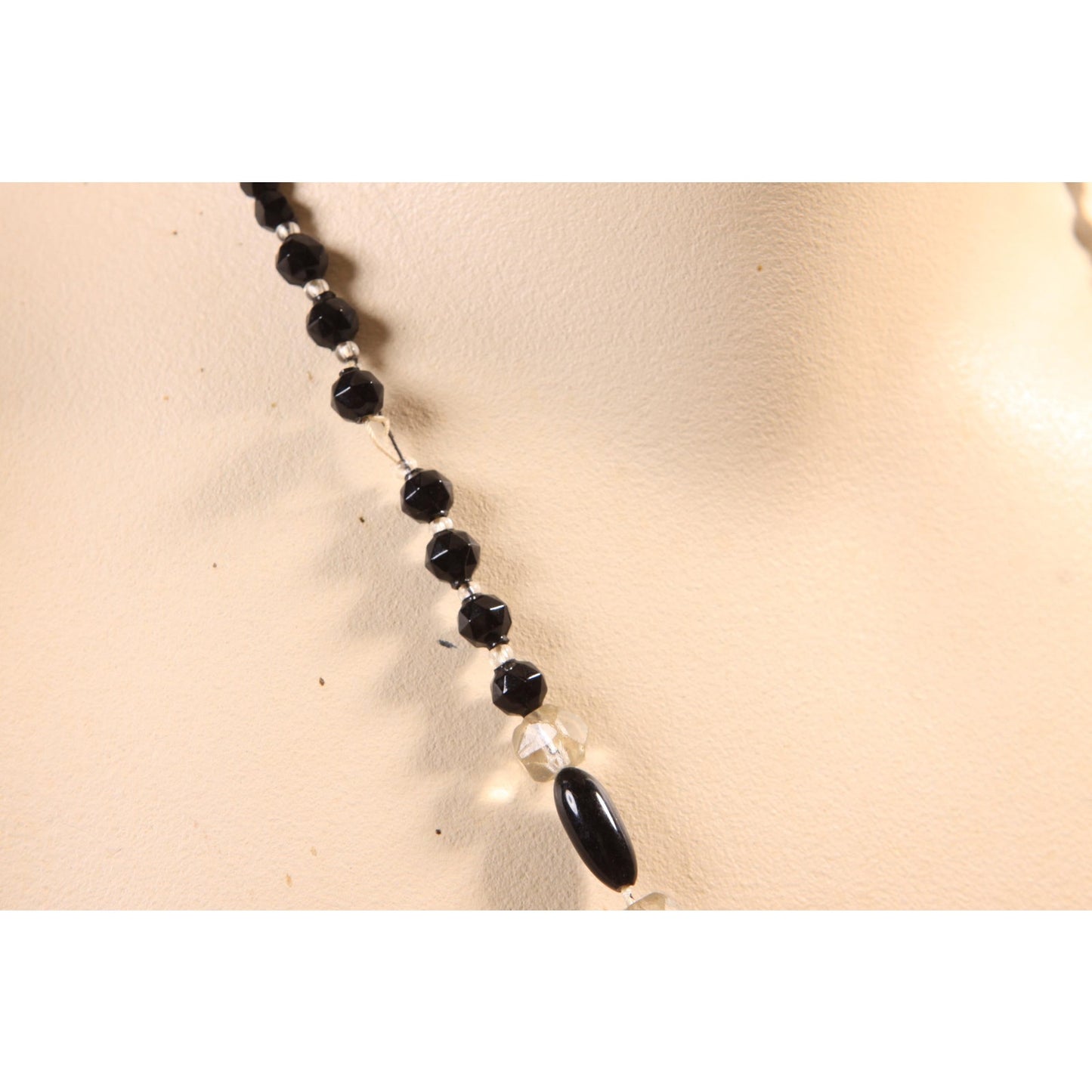 1950s Black and Clear Glass Faceted Oval and Round Beaded Necklace
