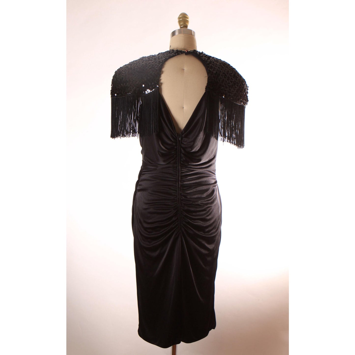 1980s Black Short Sleeve Fringe Keyhole Back Wiggle Dress by Abby Kent -L