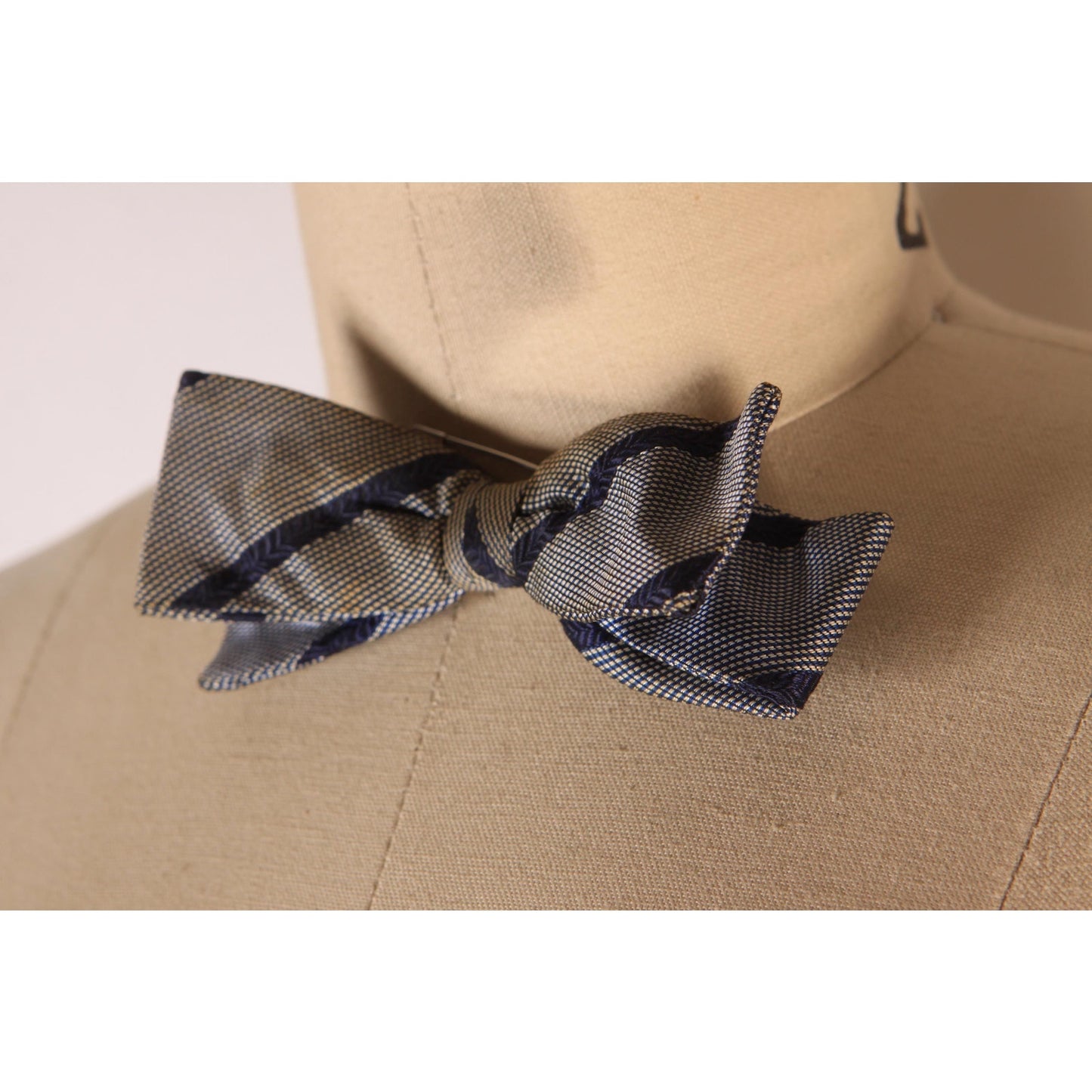 1950s 1960s Navy Blue Striped Tie Bowtie