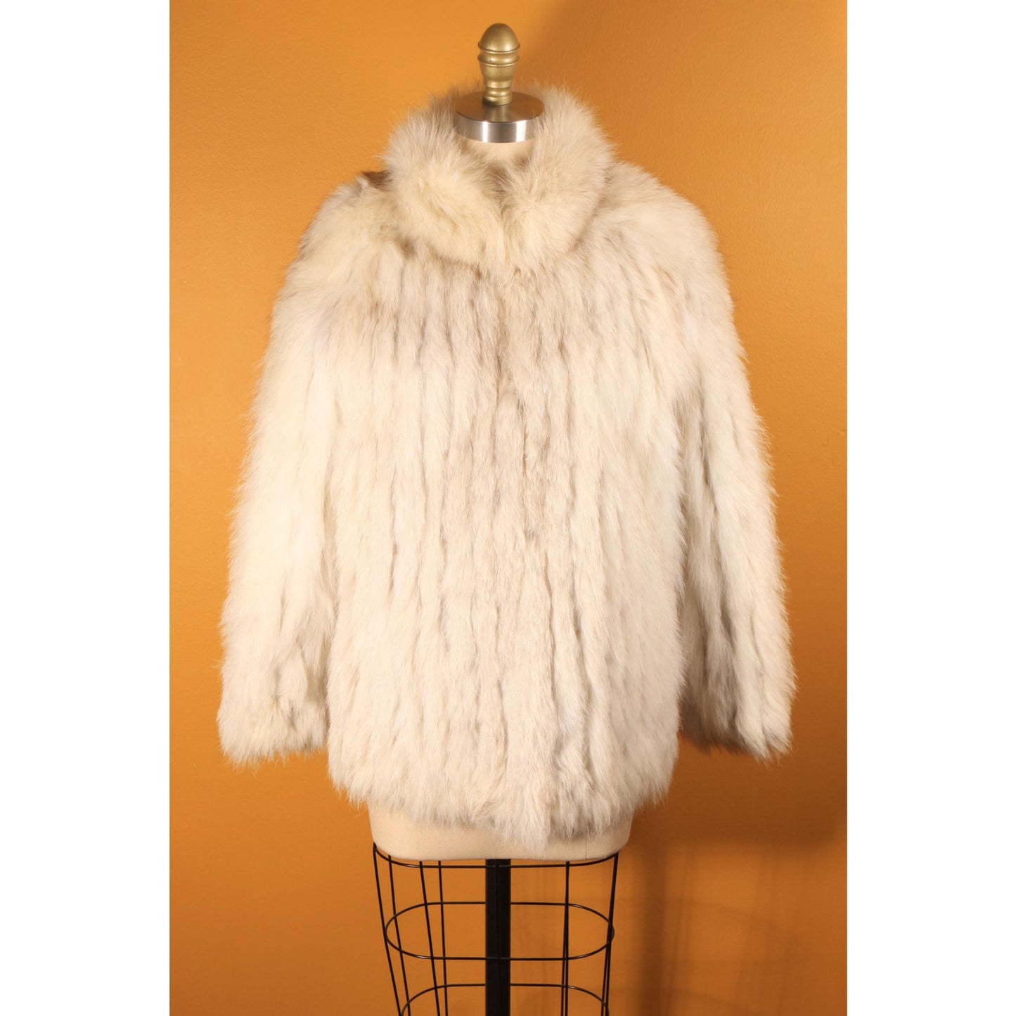 Late 1970s Early 1980s White and Gray Fox Fur Long Sleeve Coat -S