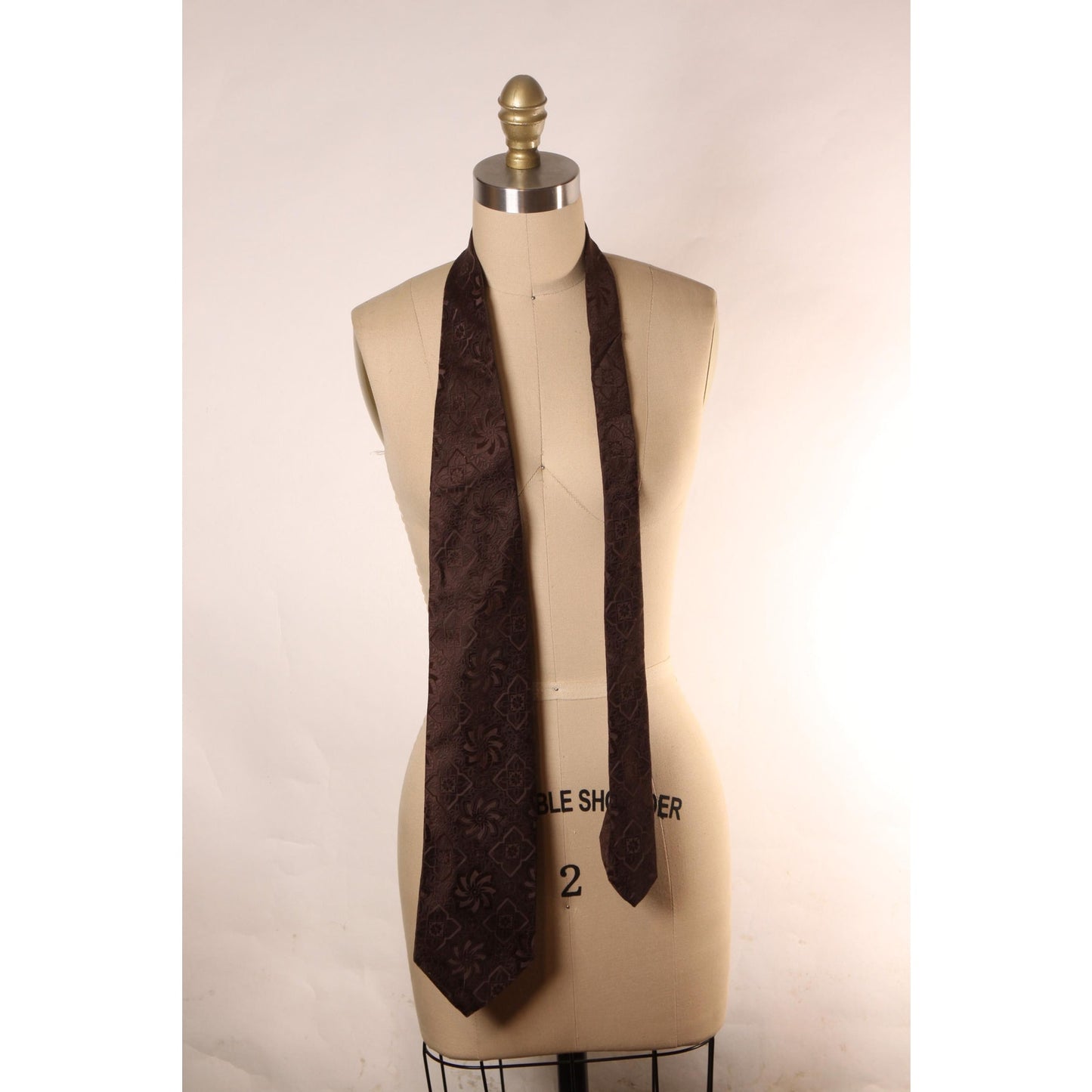 1970s Brown Floral Textured Polyester Wide Necktie Tie