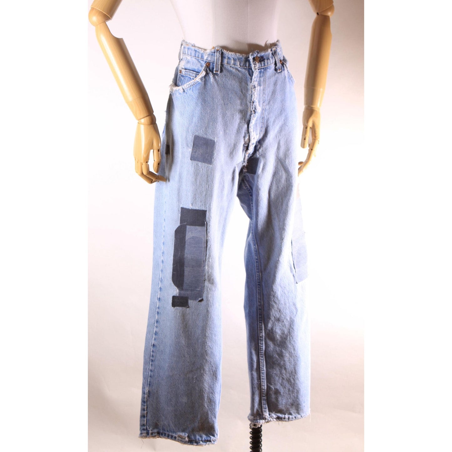 1980s Distressed Patch Fraying Blue Denim Orange Tab 517 Jeans by Levi's -38x29